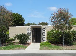 587 Avenida Majorca UNIT D, Laguna Woods, CA 92637
