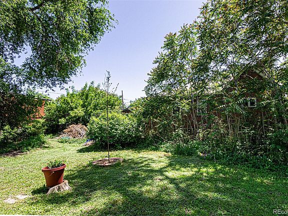5th image of 2642 N Josephine Street