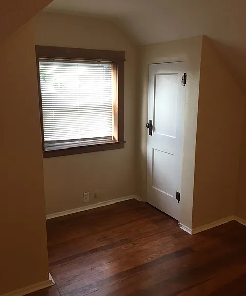 807 Hazel St — Photo 7