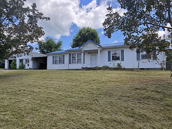 3rd image of 5073 Irish Heights Dr