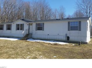5404 Hilldom Rd, Pierpont, OH 44082