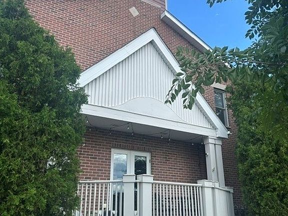 3rd image of 443 54th St