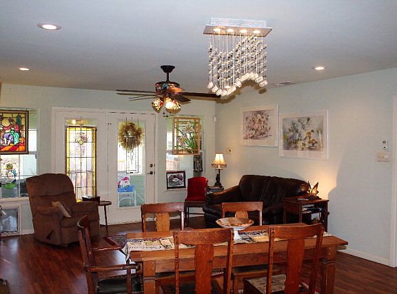 4th image of 320 Waterboard Dr