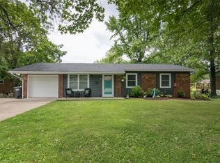 4830 Bambi Dr, Alton, IL 62002