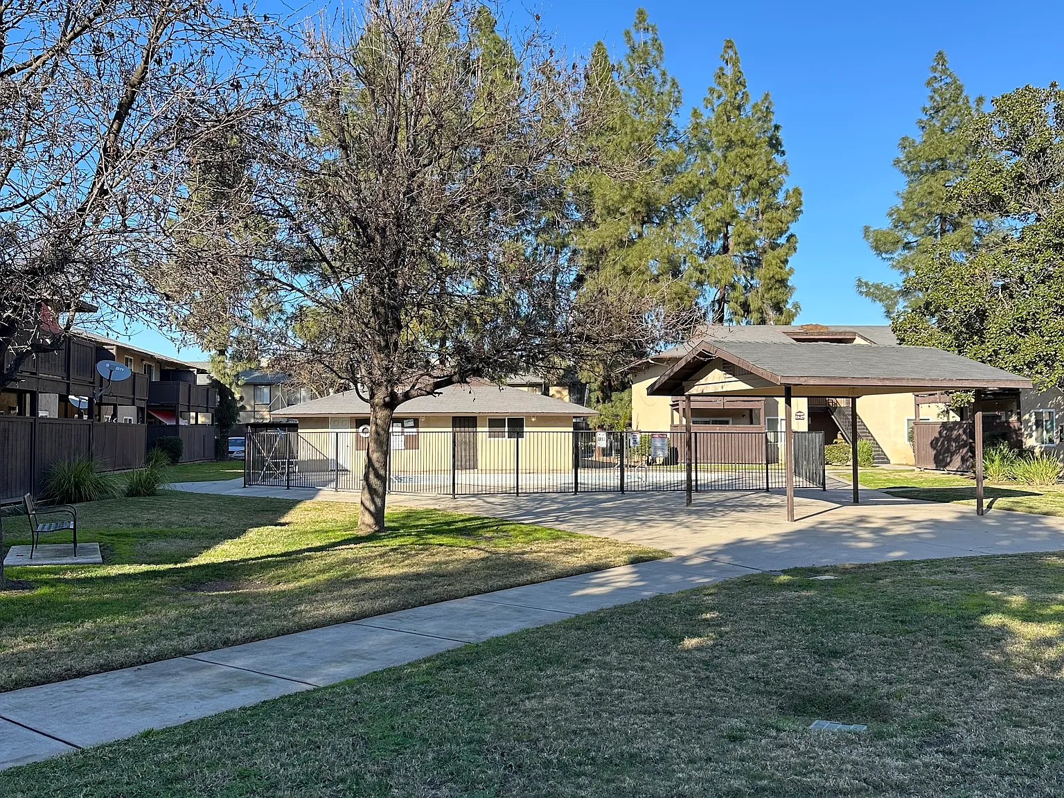 Madera West Apartments — Photo 3