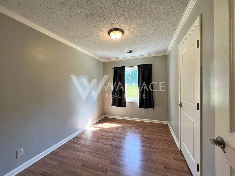 4807 Seminole Rd — Photo 12
