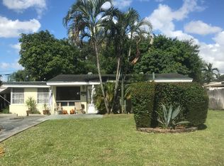 6641 Farragut St, Hollywood, FL 33024