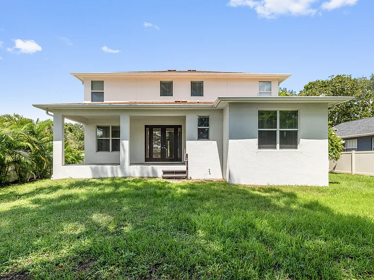 2806 Sanders Dr — Photo 40