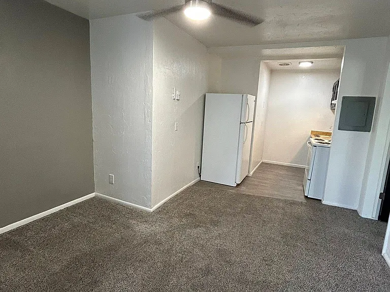 The Falls Apartments — Photo 10