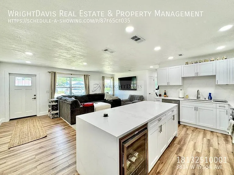 3814 W Tyson Ave — Photo 13