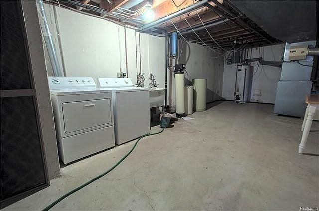 1st image of 8170 Casa Mia Dr