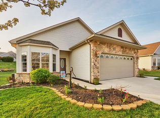 79 Lantern Ln, Shippensburg, PA 17257