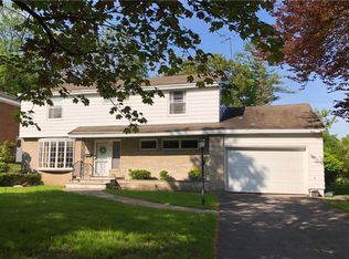210 Brookford Rd, Syracuse, NY 13224