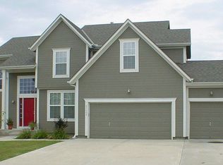 21105 W 53rd St, Shawnee, KS 66218