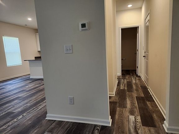 5th image of 7733 E Lane Dr