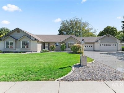 2416 S Meyer St, Nampa, ID, 83686