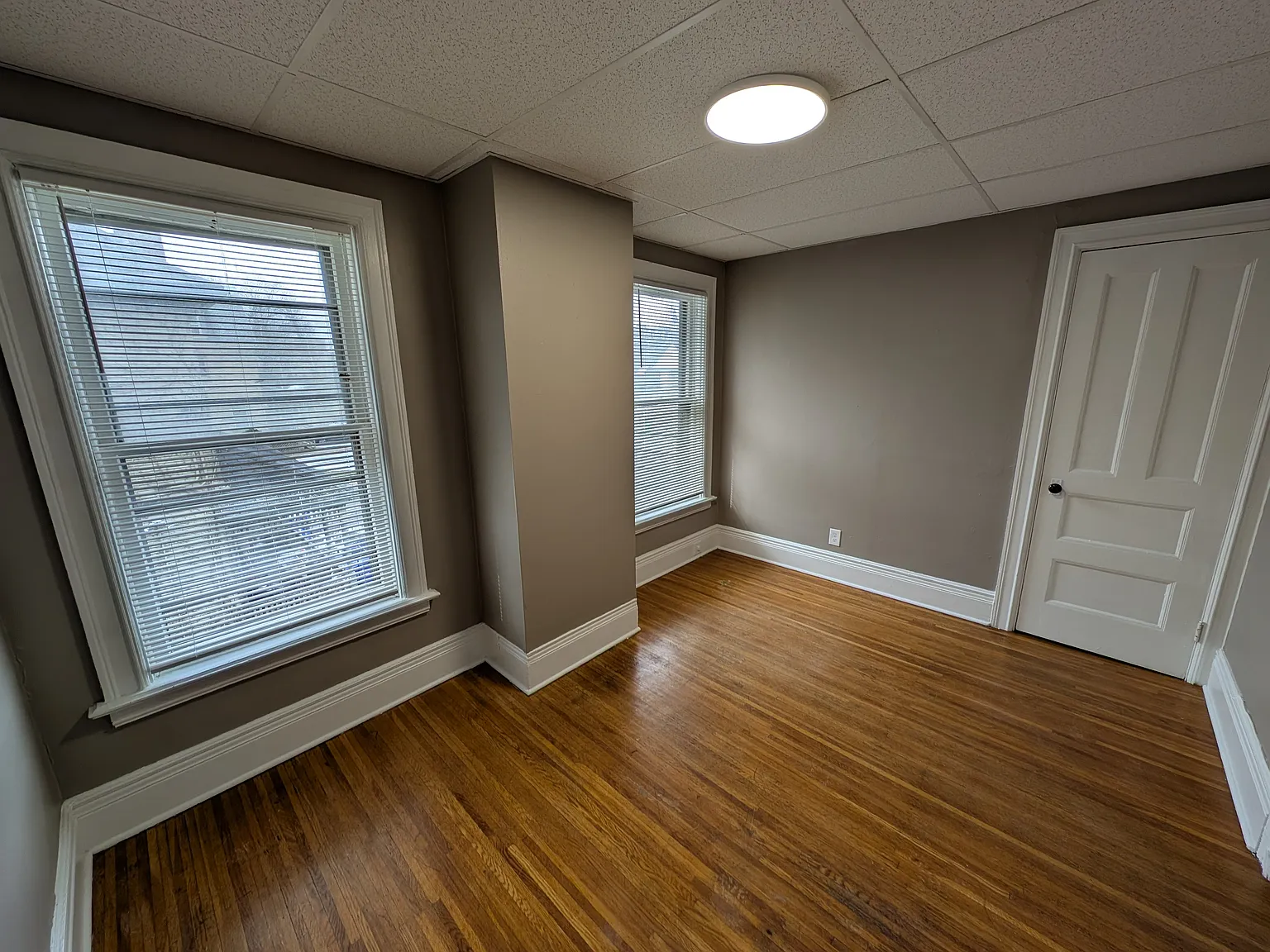 1 bed, $1,100 — Photo 2