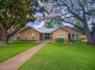1002 Crestview Dr, Richardson, TX 75080