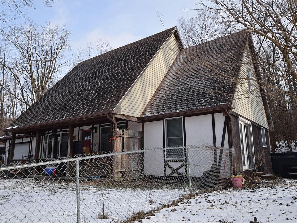 1st image of 9396 County Road 5 N
