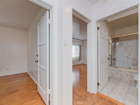 4th image of 4109 Lyceum Ave #4109