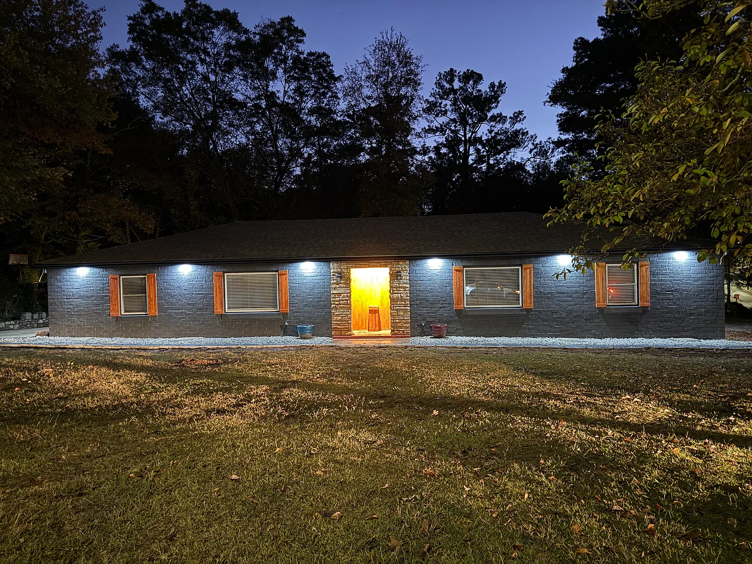 2 bed, 1000 sqft, $2,500 — Photo 1