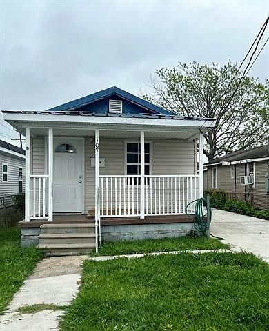 1st image of 1070 Avenue A