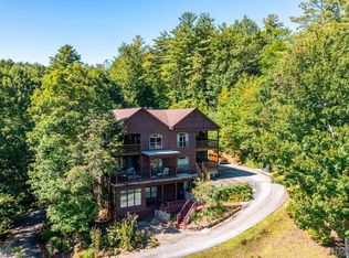30 Lower Tanglewood Rd E UNIT 2, Lake Toxaway, NC 28747