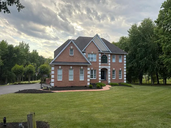 8902 Cowenton Ave, Perry Hall, MD 21128