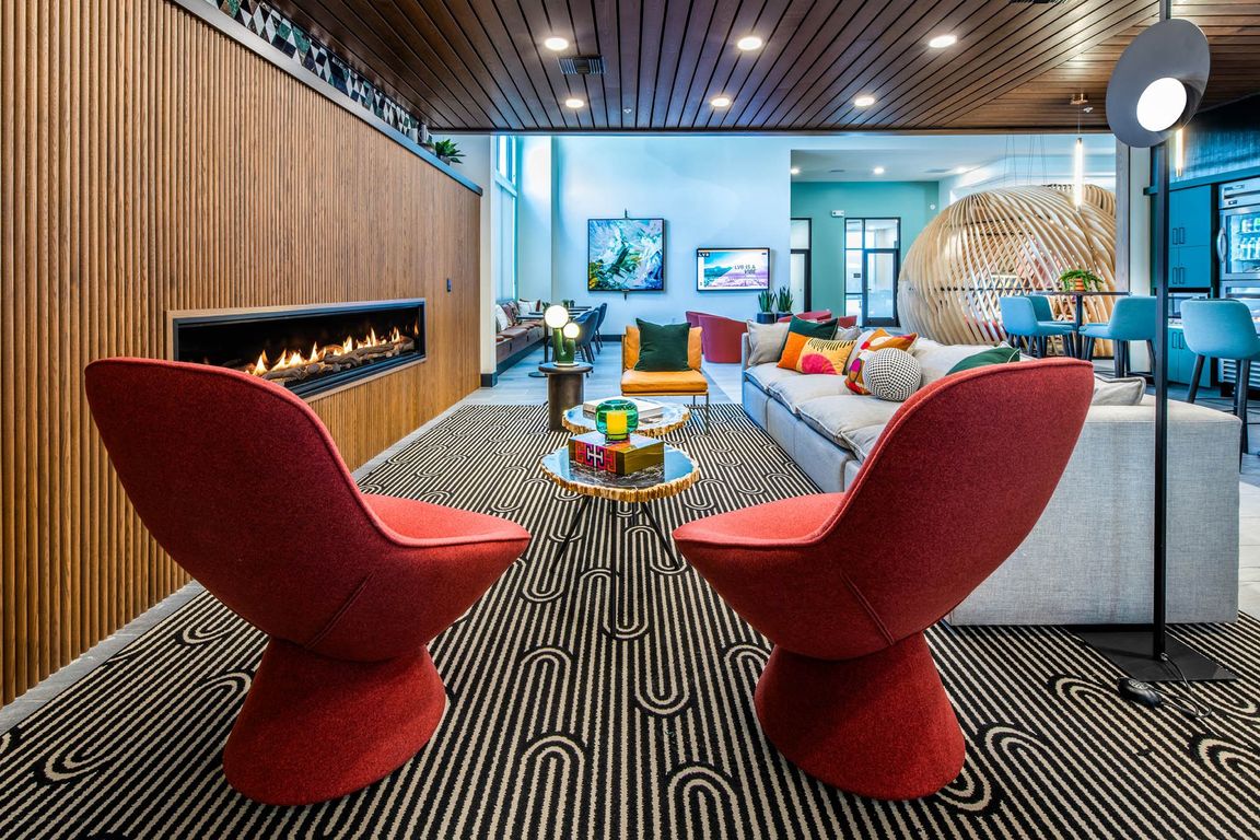 Clubhouse Lounge