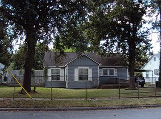 316 Canadian St, Houston, TX 77009