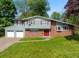 47 Corona Rd, East Brunswick, NJ 08816