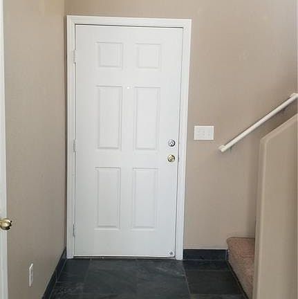 4th image of 8070 Wards Ferry St