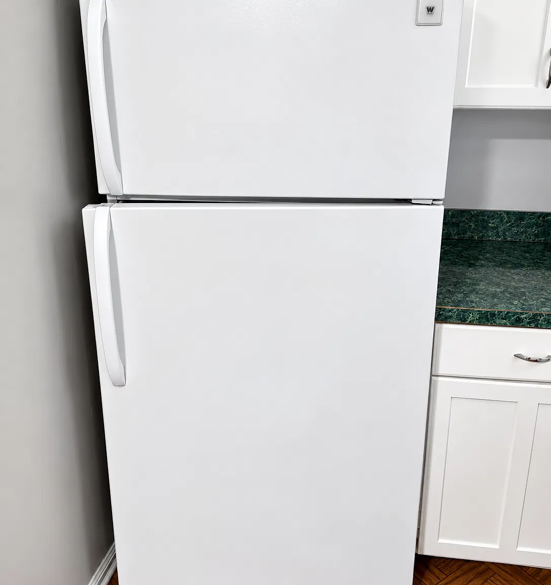 2 bed, 1.5 bath, 1680 sqft, $2,500 — Photo 2