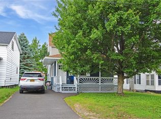 32 Franklin St, Carthage, NY 13619