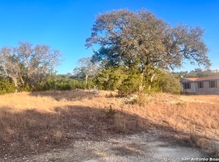 555 Las Hadas, Spring Branch, TX 78070