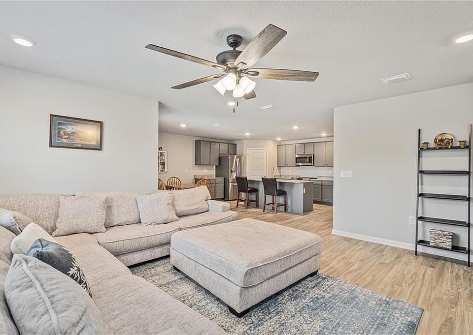 2575 Thornbury Loop, Mobile, AL 36695 Zillow