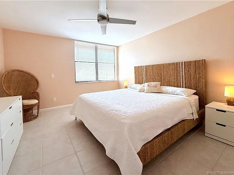 1950 SW Palm City Rd #12305 — Photo 16