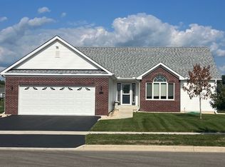 1012 Joshua Ln, Genoa, IL 60135