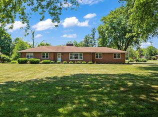 6379 Grandview Dr, Indianapolis, IN 46260