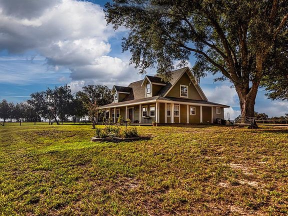 3rd image of 24948 WALKABOUT RANCH ROAD