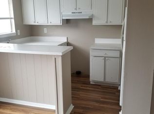 9205 Nieman Rd, Overland Park, KS 66214