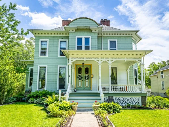 143 Gibson St, Canandaigua, NY 14424