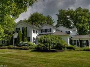 7630 Chagrin Rd, Chagrin Falls, OH 44023