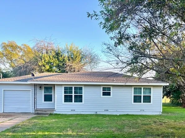 116 W Birch St, Elm Mott, TX 76640