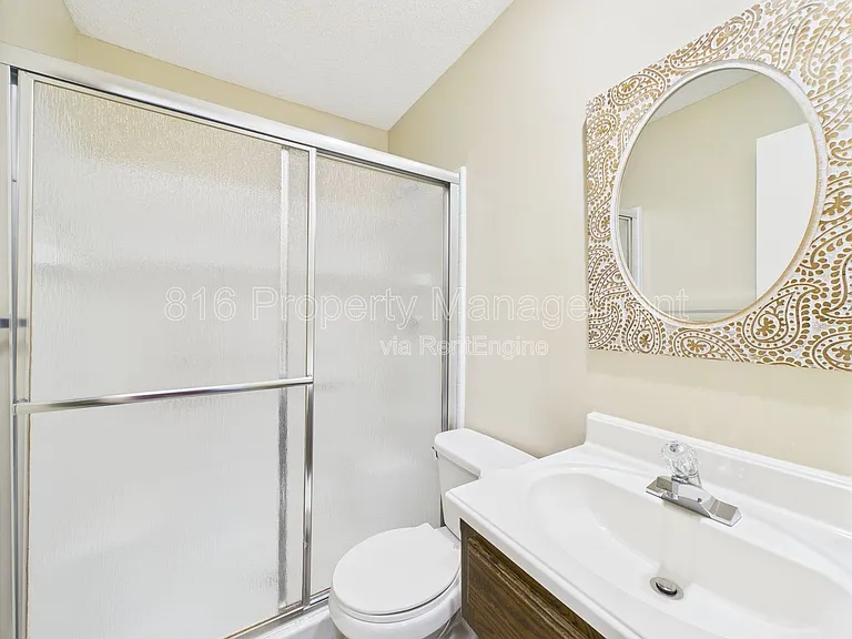 166 SW Robin Rd — Photo 19