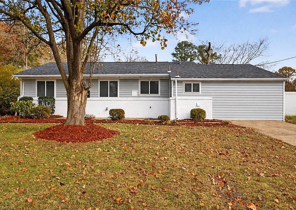 1st image of 428 Big Pine Dr