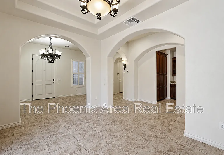 3417 S Valerie Dr — Photo 6
