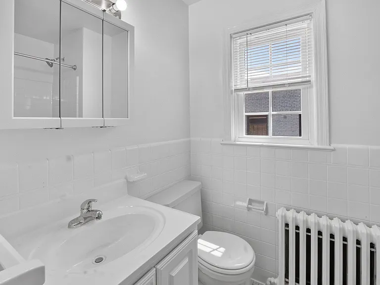 3930 W St NW #4 — Photo 12