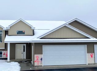 1704 Park View Ln NE, Sauk Rapids, MN 56379