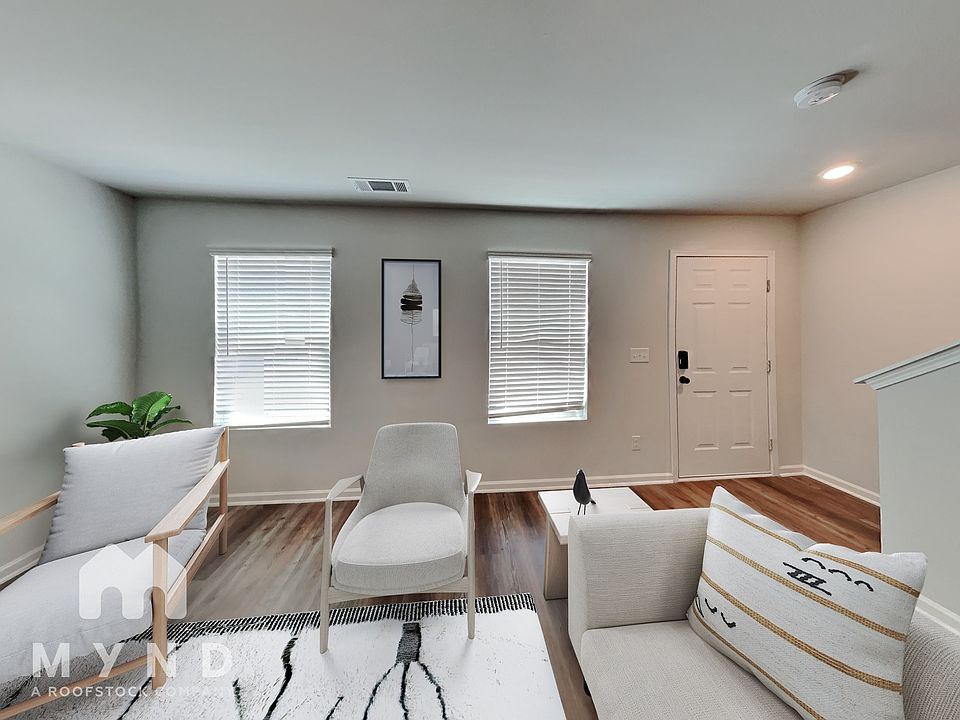 1st image of 1834 Carrington Dr